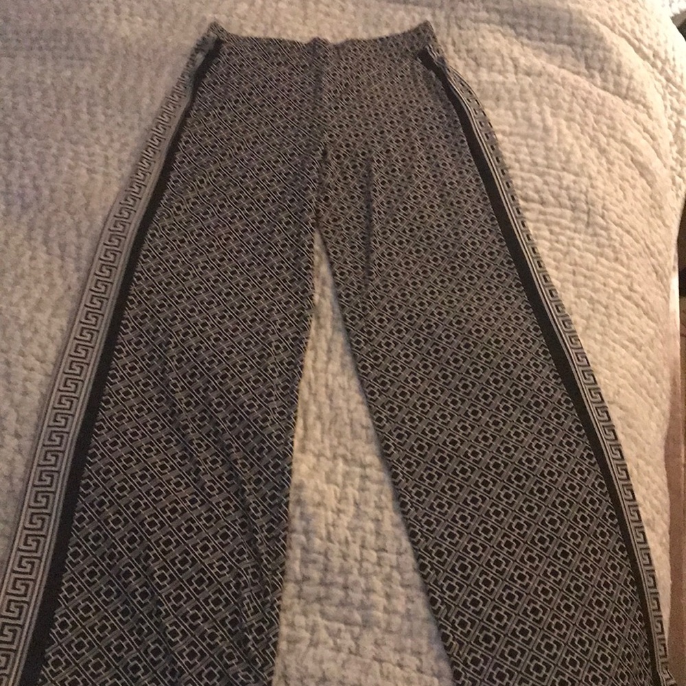 White House Black Market Wide leg Palazzo Pants